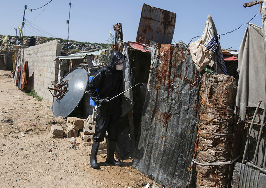 GAZA: 'Sabemos lo que es estar confinados desde hace años'